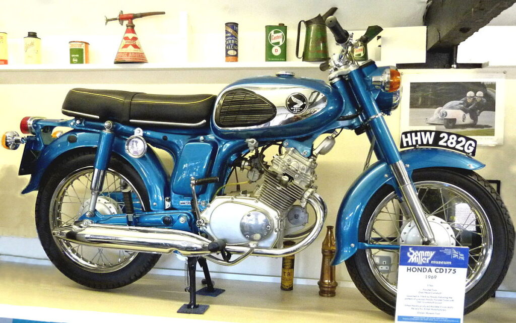Honda CD175 Honda CD175