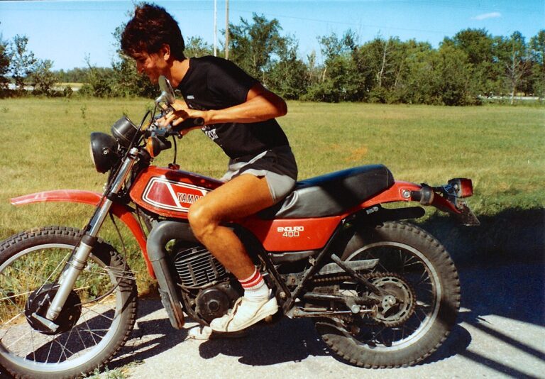 Yamaha DT400B