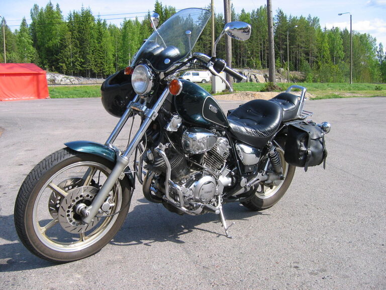 Yamaha XV750