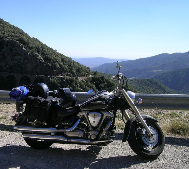 Yamaha XV1600A