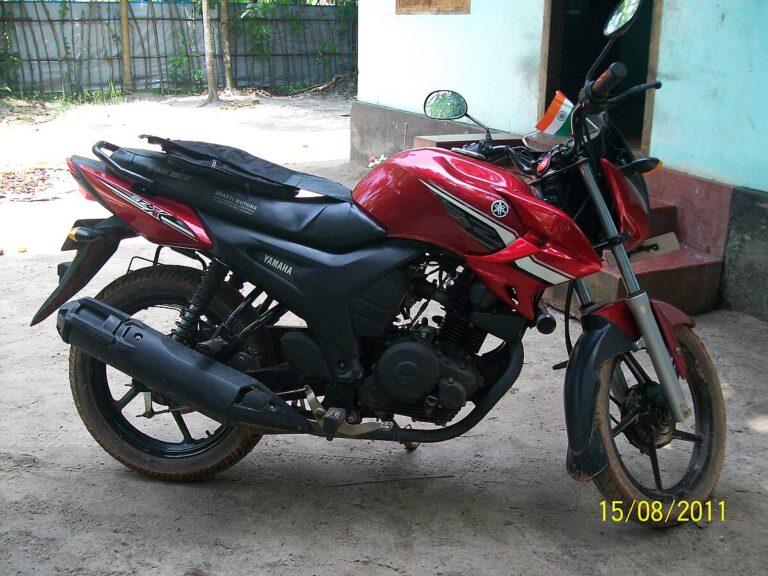Yamaha SZ-x