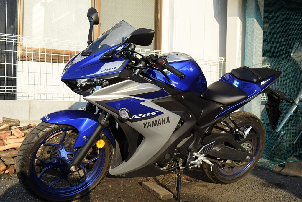 Yamaha YZF-R25