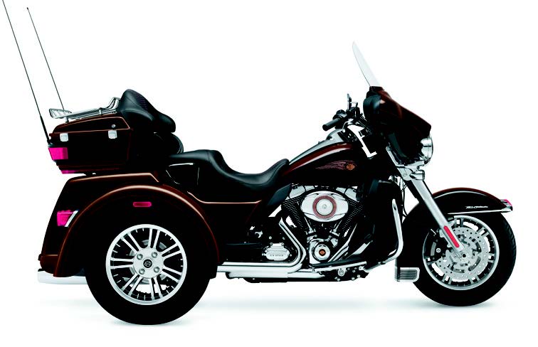 2013 Harley-Davidson FLHTCUTG TRI GLIDE ULTRA CLASSIC Specs and Price