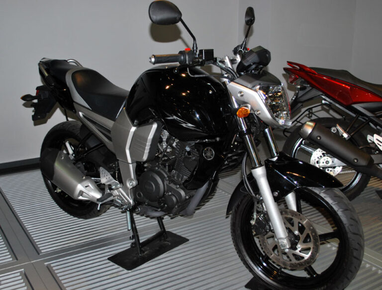 Yamaha FZ16