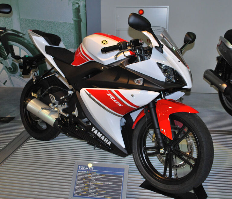 Yamaha RX 100 – Specs Motorcycles