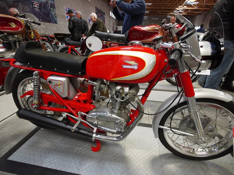 Ducati Mach 1