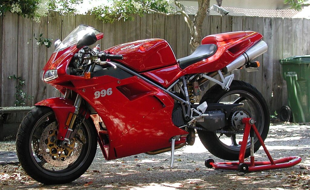 Ducati 996