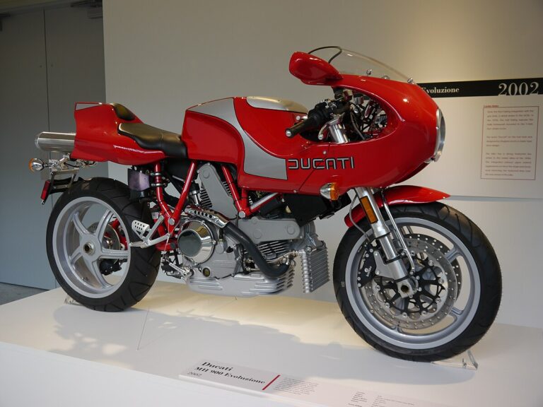 Ducati MH900e