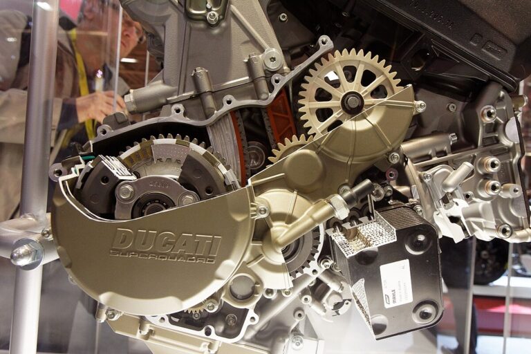 Ducati Superquadro engine