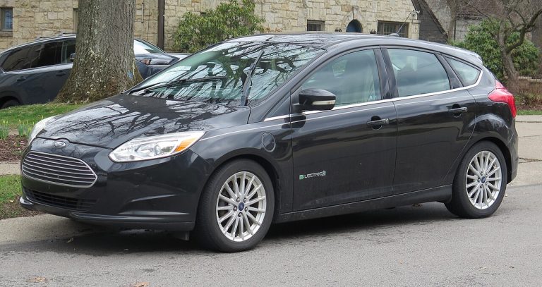 Ford Focus Electric Specs, Range, Battery, Dimensions & Features