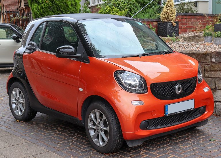 Smart Fortwo Specs, Range, Battery, Dimensions & Features