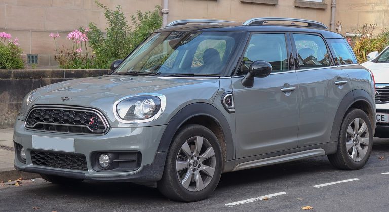 Mini Countryman Specs, Range, Battery, Dimensions & Features