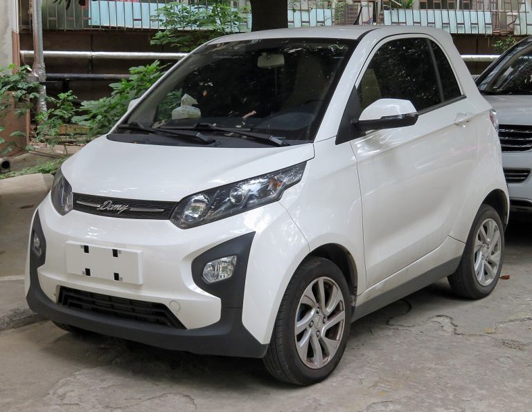 Zotye E30 Specs, Range, Battery, Dimensions & Features