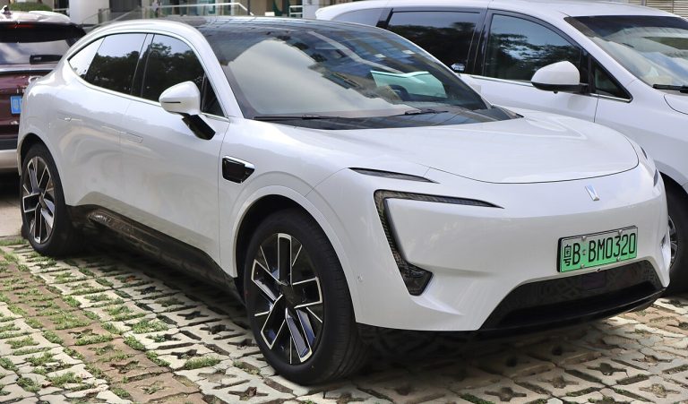 Avatr 11 Specs, Range, Battery, Charging & Features