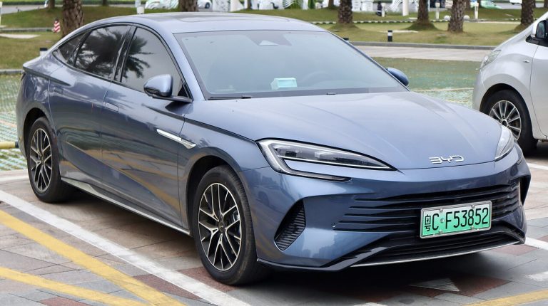 BYD Seal 07 Specs, Range, Battery, Dimensions & Features