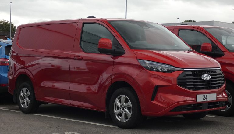 Ford Transit Custom Specs, Range, Battery, Dimensions & Features