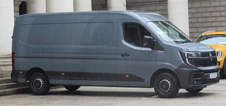 Renault Master Specs, Range, Battery, Dimensions & Features