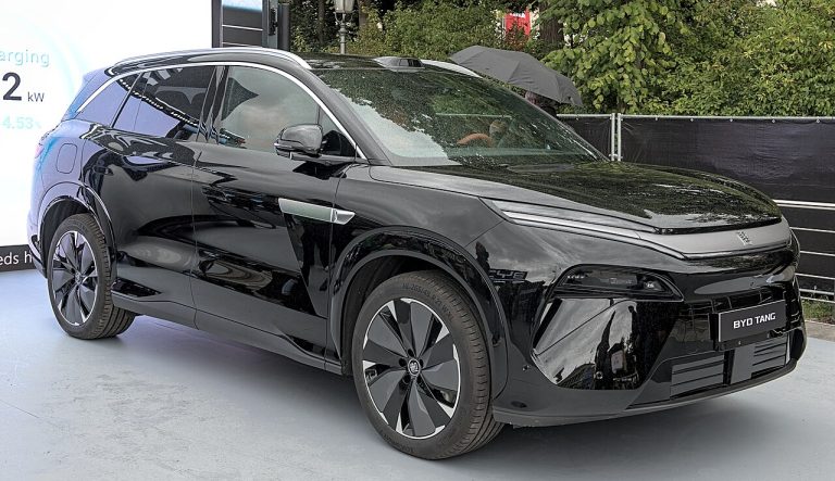 BYD Tang L Specs, Range, Battery, Dimensions & Features