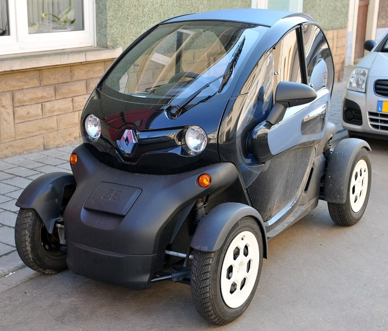 Renault Twizy Specs, Range, Battery, Dimensions & Features