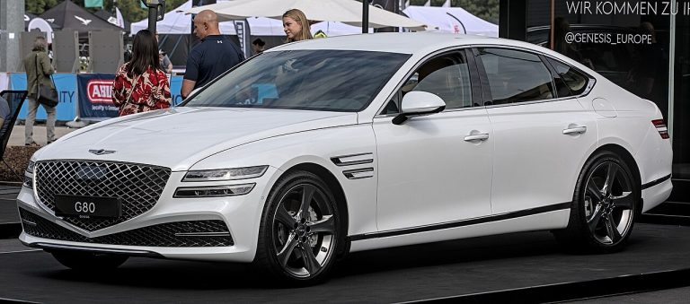 Genesis G80 Specs, Range, Battery, Dimensions & Features