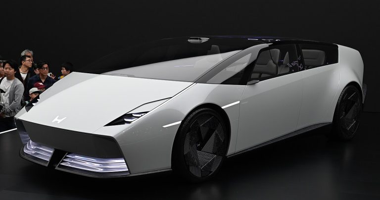 Honda 0 Saloon Specs, Range, Battery, Dimensions & Features