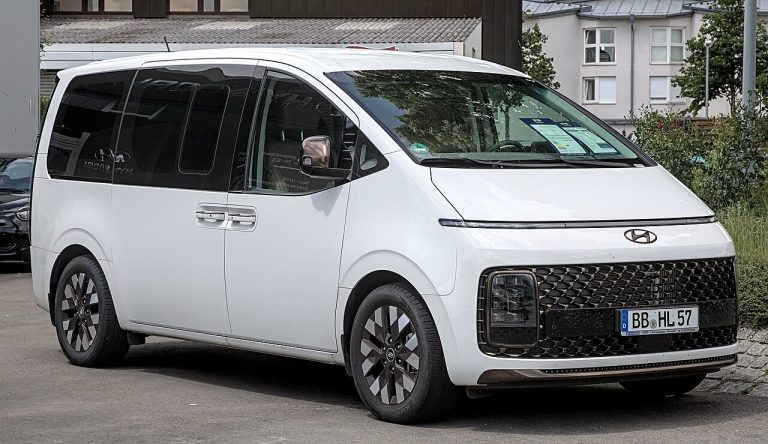 Hyundai Staria Specs, Range, Battery, Dimensions & Features