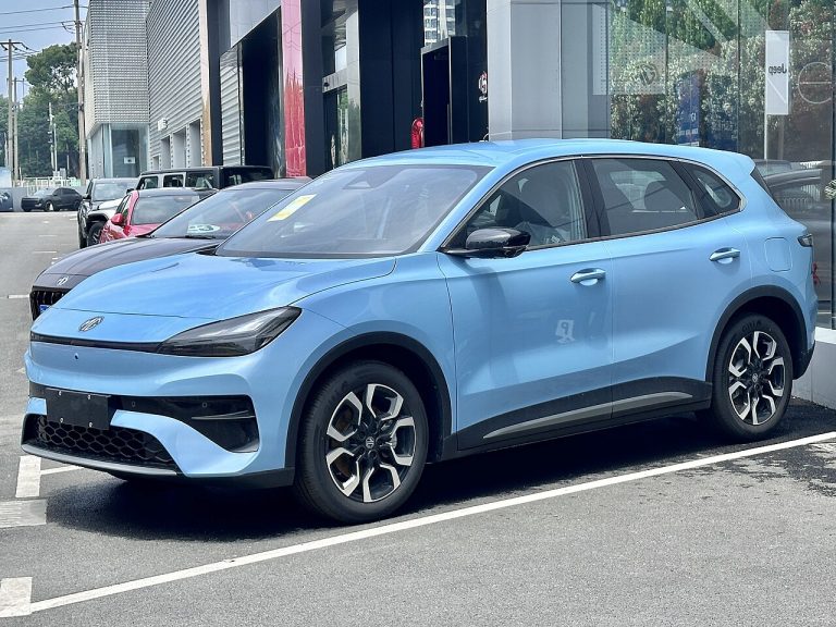 MG 4X Specs, Range, Battery, Dimensions & Features