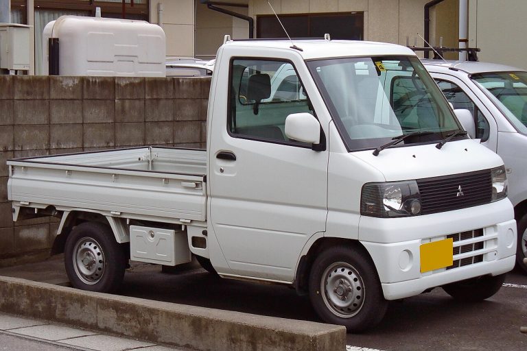 Mitsubishi Minicab Specs, Range, Battery, Dimensions & Features