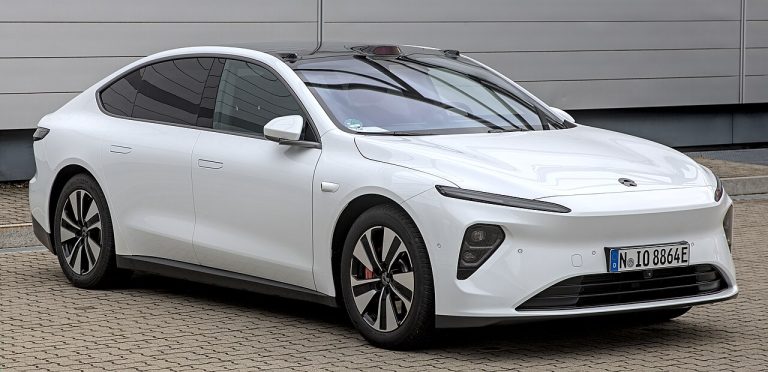 Nio ET7 Specs, Range, Battery, Dimensions & Features