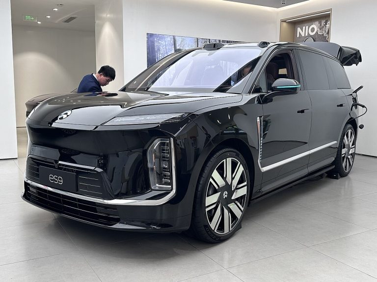 Nio ES9 Specs, Range, Battery, Dimensions & Features