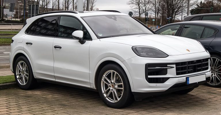 Porsche Cayenne Specs, Range, Battery, Dimensions & Features