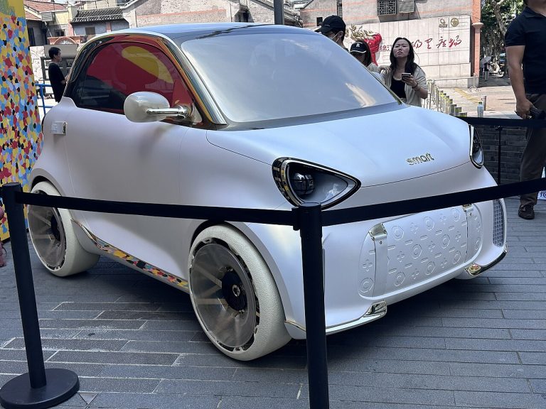 Smart 2 Specs, Range, Battery, Dimensions & Features