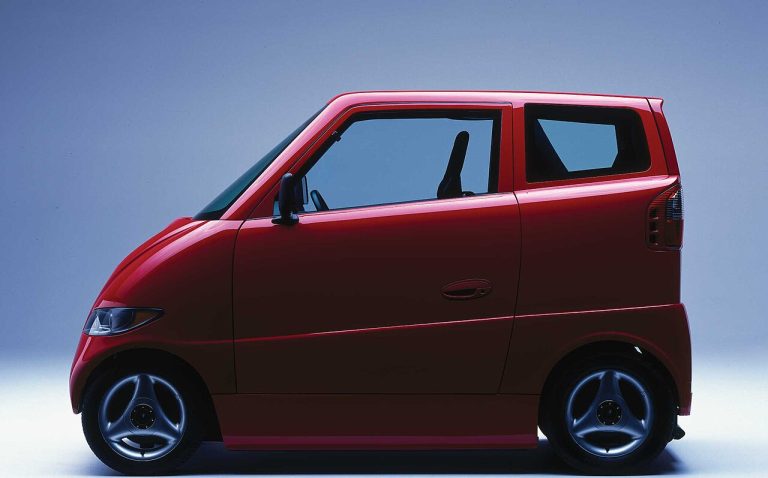 https://en.wikipedia.org/wiki/Commuter_Cars_Tango Specs, Range, Battery, Dimensions & Features