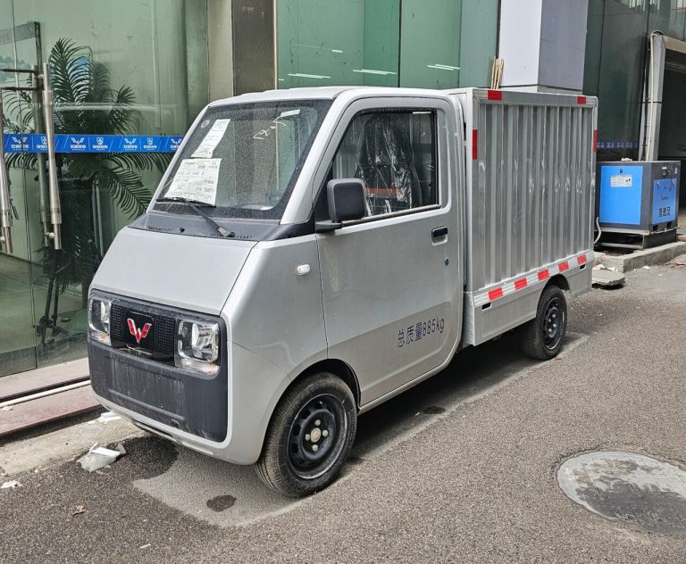 Wuling E10 EV Specs, Range, Battery, Dimensions & Features
