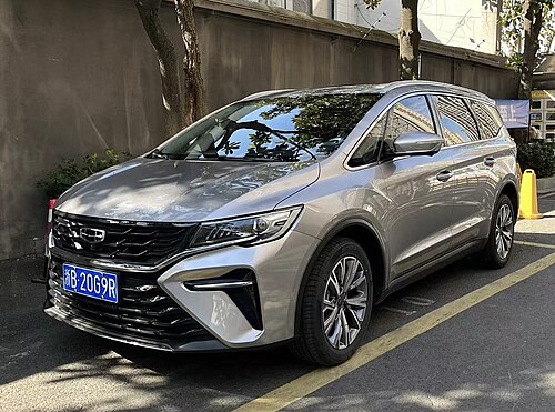 Geely Jiaji L front