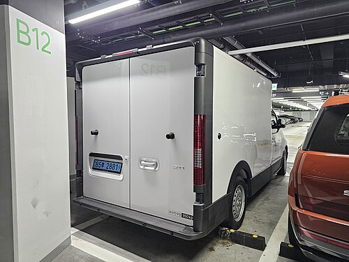 Hyundai ST1 rear view