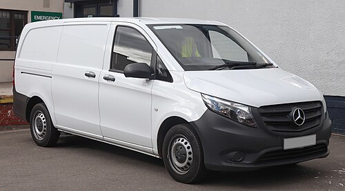 Front (pre-facelift; long-SWB)