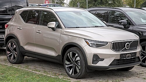 XC40 B4 (first facelift)