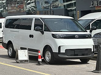 Maxus Dana V1L REEV (passenger van)