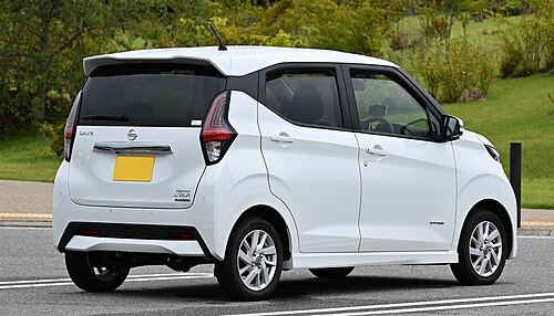 Nissan Dayz Highway Star (pre-facelift)