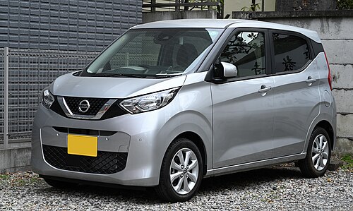 Nissan Dayz (pre-facelift)