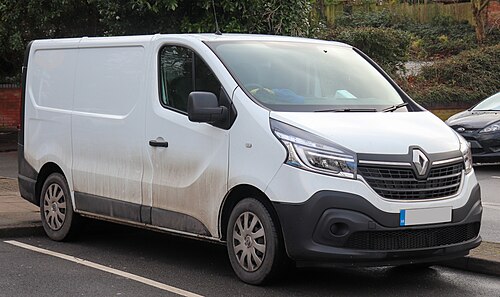 First facelift Renault Trafic
