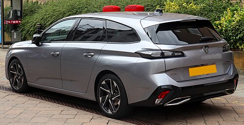 SW (rear view) (pre-facelift)