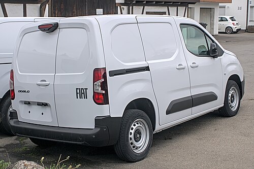 Fiat Doblò Van (rear view)