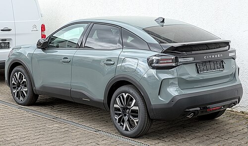 Rear view (facelift)