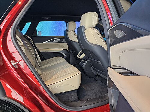 Interior second row