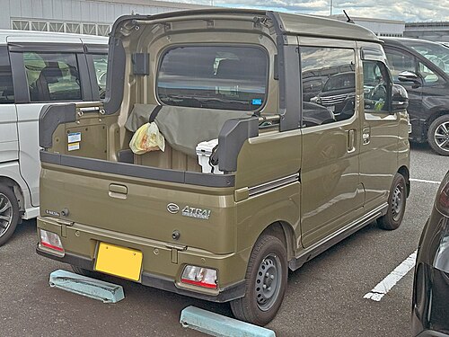 Atrai Deck Van (S700W)