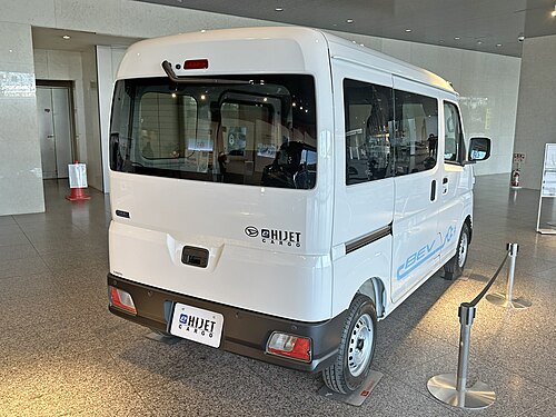 e-Hijet Cargo rear view