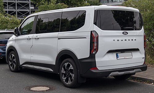 Rear view (Tourneo Custom Active)