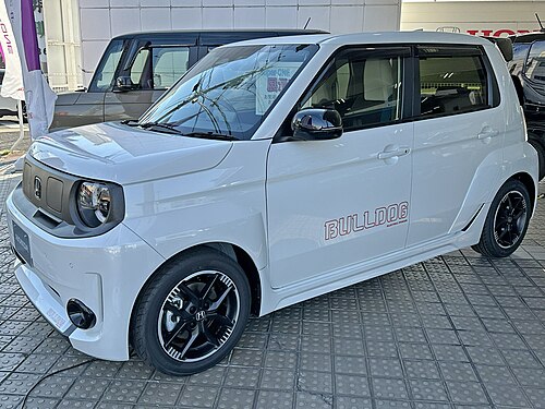 Honda Super-One with Bulldog Style accessories